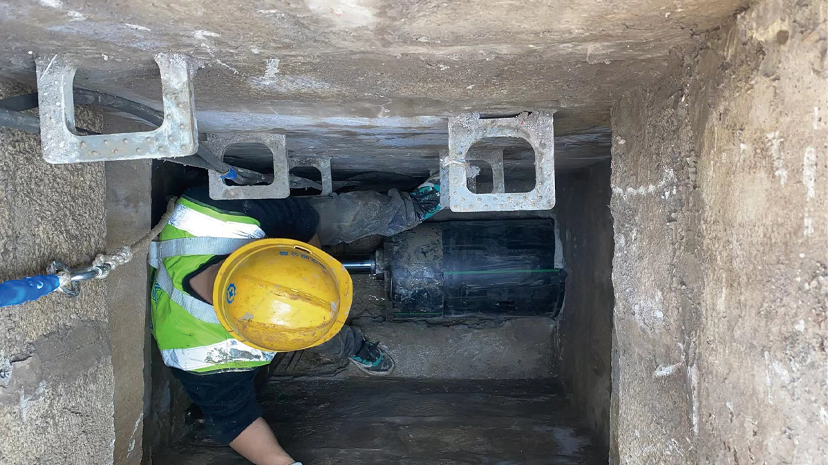 兴庆HDPE短管内衬法